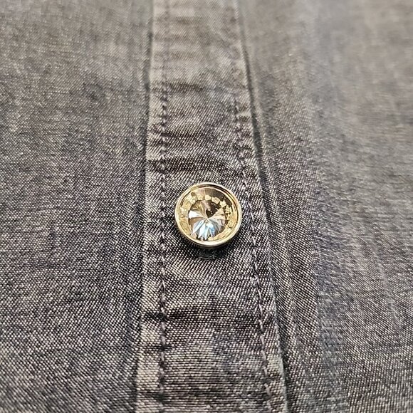 NWT Quacker Factory Womens Denim  Cotton Blend Long Sleeve Embellished Blouse 2X - Picture 3 of 8